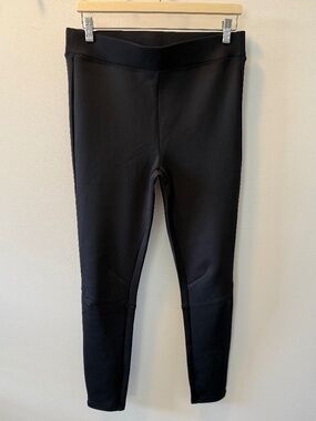NWOT Fabletics Activewear Leggings